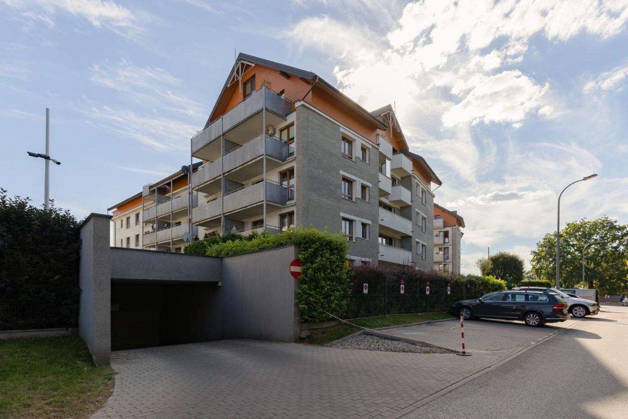 Warsaw Bemowo Apartment With Balcony By Noclegi Renters Esterno foto